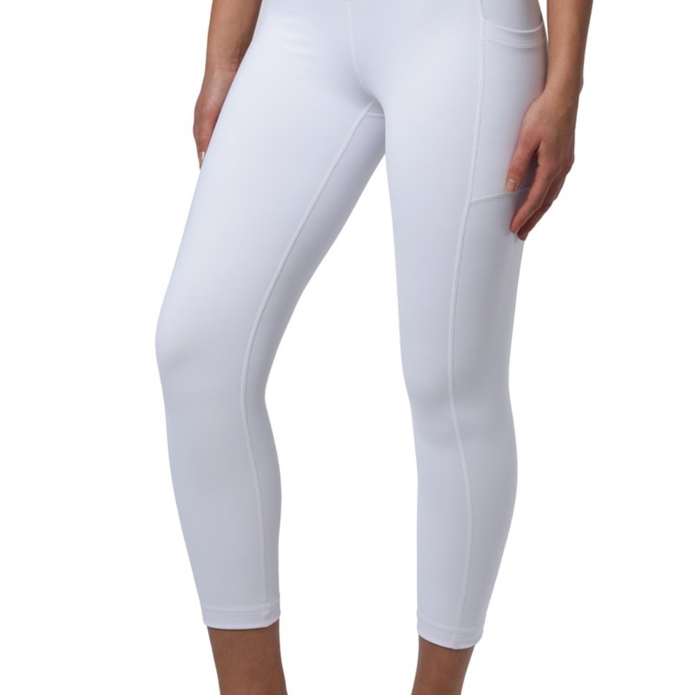 SQUAT PROOF HIGH WAIST CAPRI WITH SIDE POCKETS!